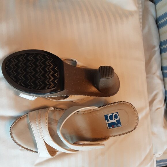 Sandales - Picture 3 of 5